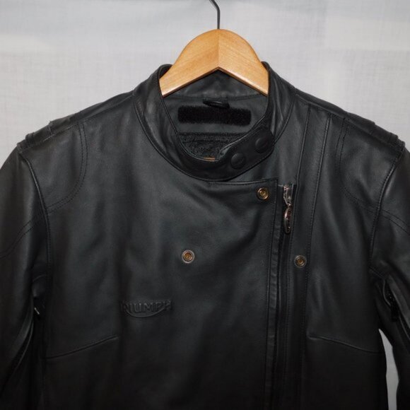 Triumph Motorcycles Womens L Black Leather Jacket **READ - Picture 2 of 16
